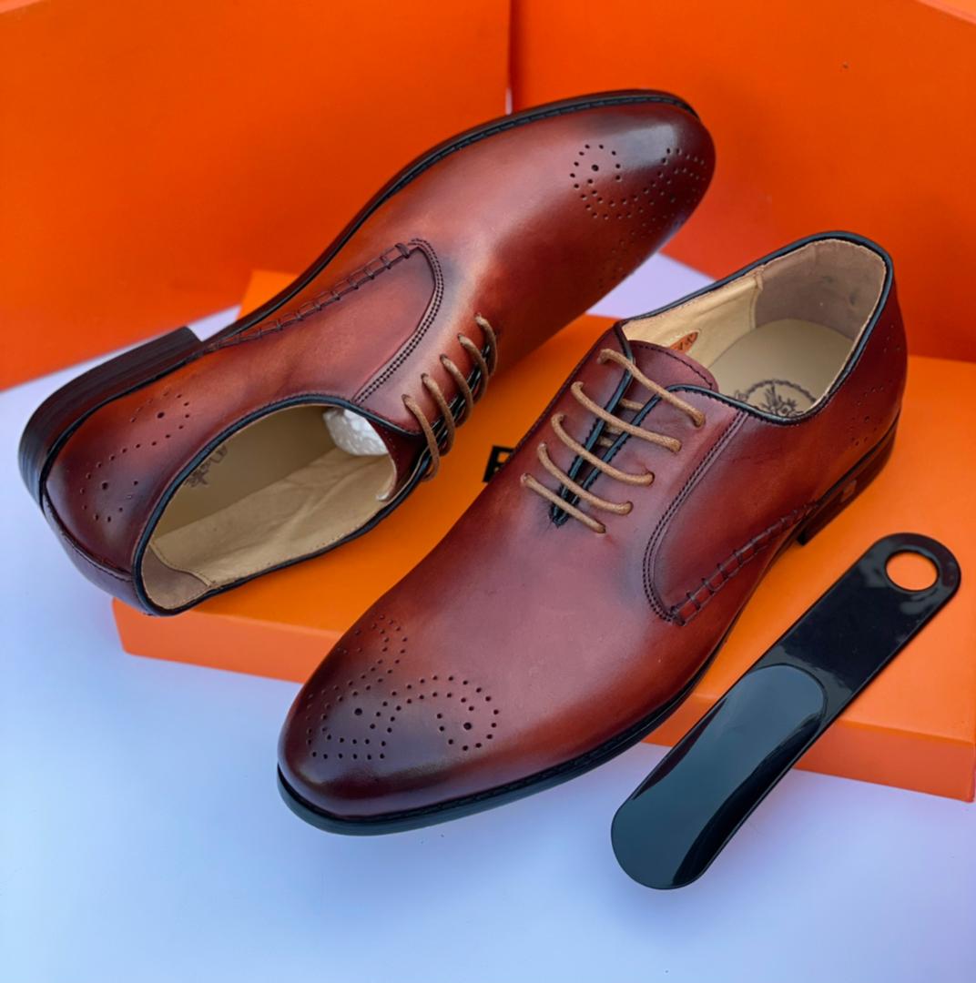 Classic Leather Men Shoes Brown Colour