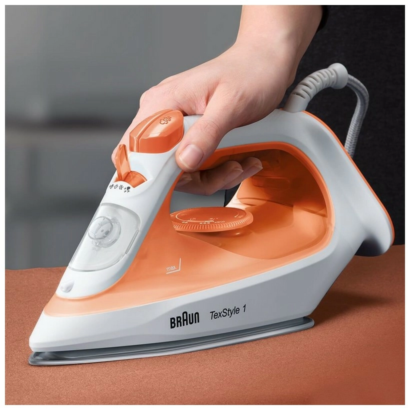 BRAUN STEAM IRON 1900W