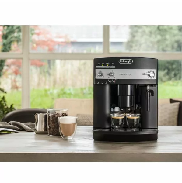 Delonghi Fully Automatic Coffee Machine Magnifica 1450w ESAM3000.B Black - Image 3