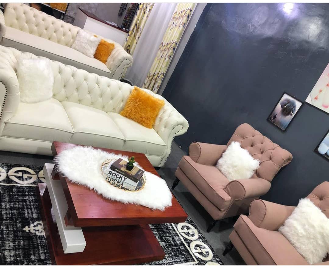 Chesterfield Classic Sofa Set White & Pink Coral Colour