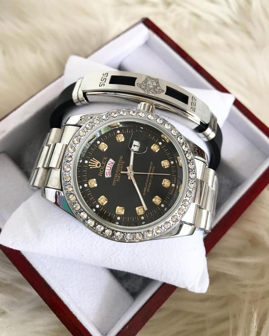 Classic Watches Rolex Diamond Day-Date 40 Oyster, 40 mm,Silver & Blue Colour With Bracelet