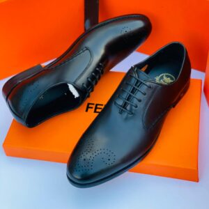 Classic Leather Men Shoes Black Colour Tape 1