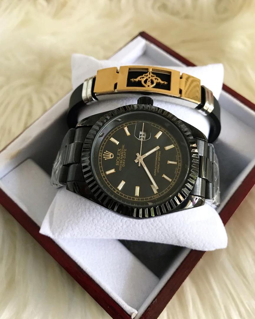 Classic Watches Rolex Day-Date 40 Oyster, 40 mm,Black Colour With Bracelet