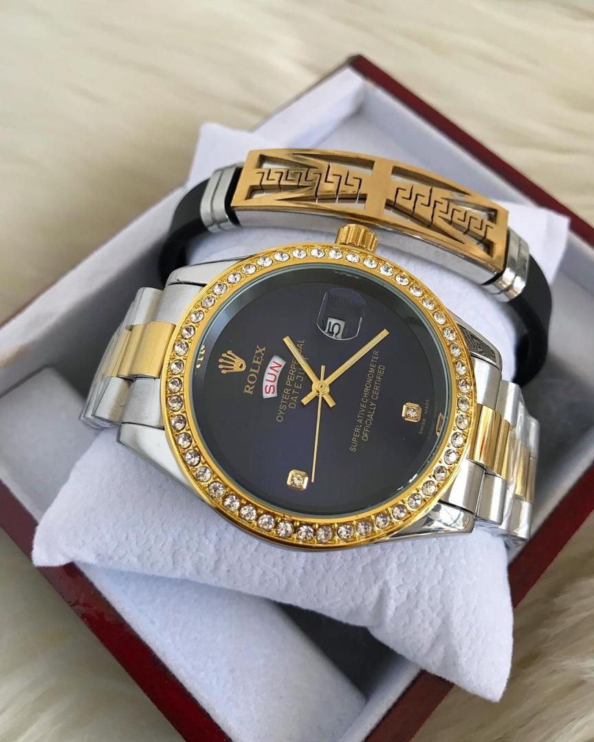 Classic Watches Rolex Diamond Day-Date 40 Oyster, 40 mm,Gold & Black Colour With Bracelet