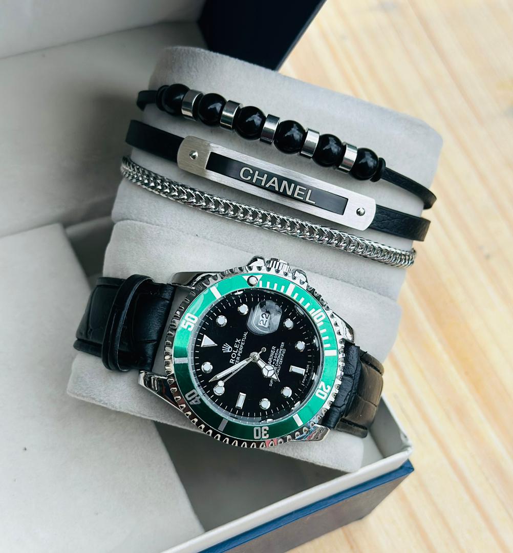 Chanel blacelete with watch full box