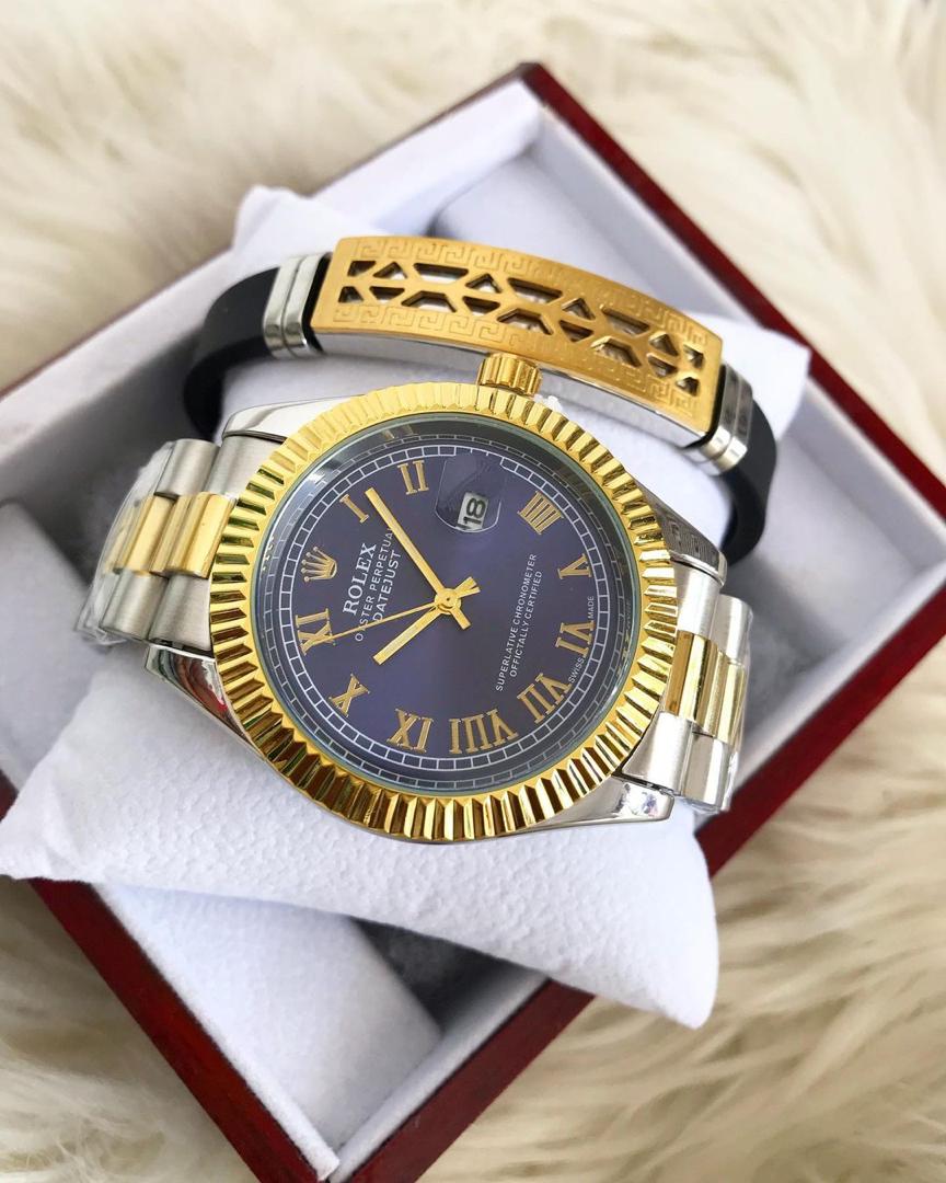 Classic Watches Rolex Date Just Gold & Blue Colour With Bracelet